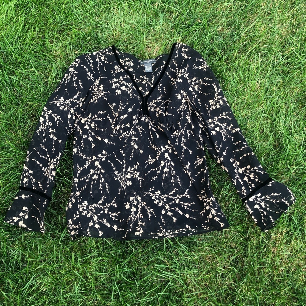 Banana Republic lightweight top